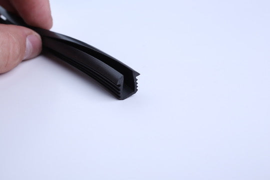 Safari Window Seal - Non-Original/Aftermarket Glass (Per Foot)
